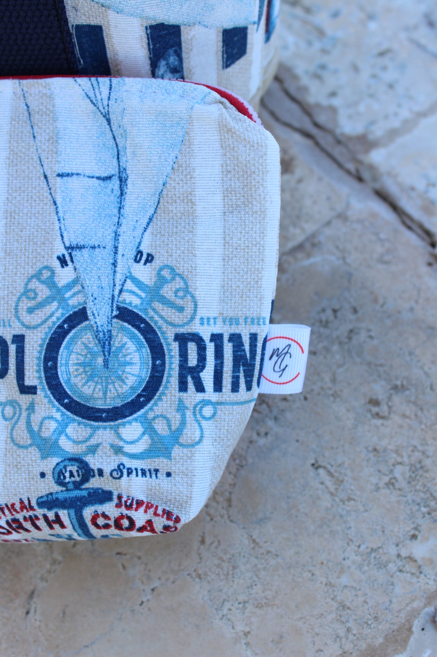 Set Tote and Clutch (Nautical) / Bolso playero (Nautical)
