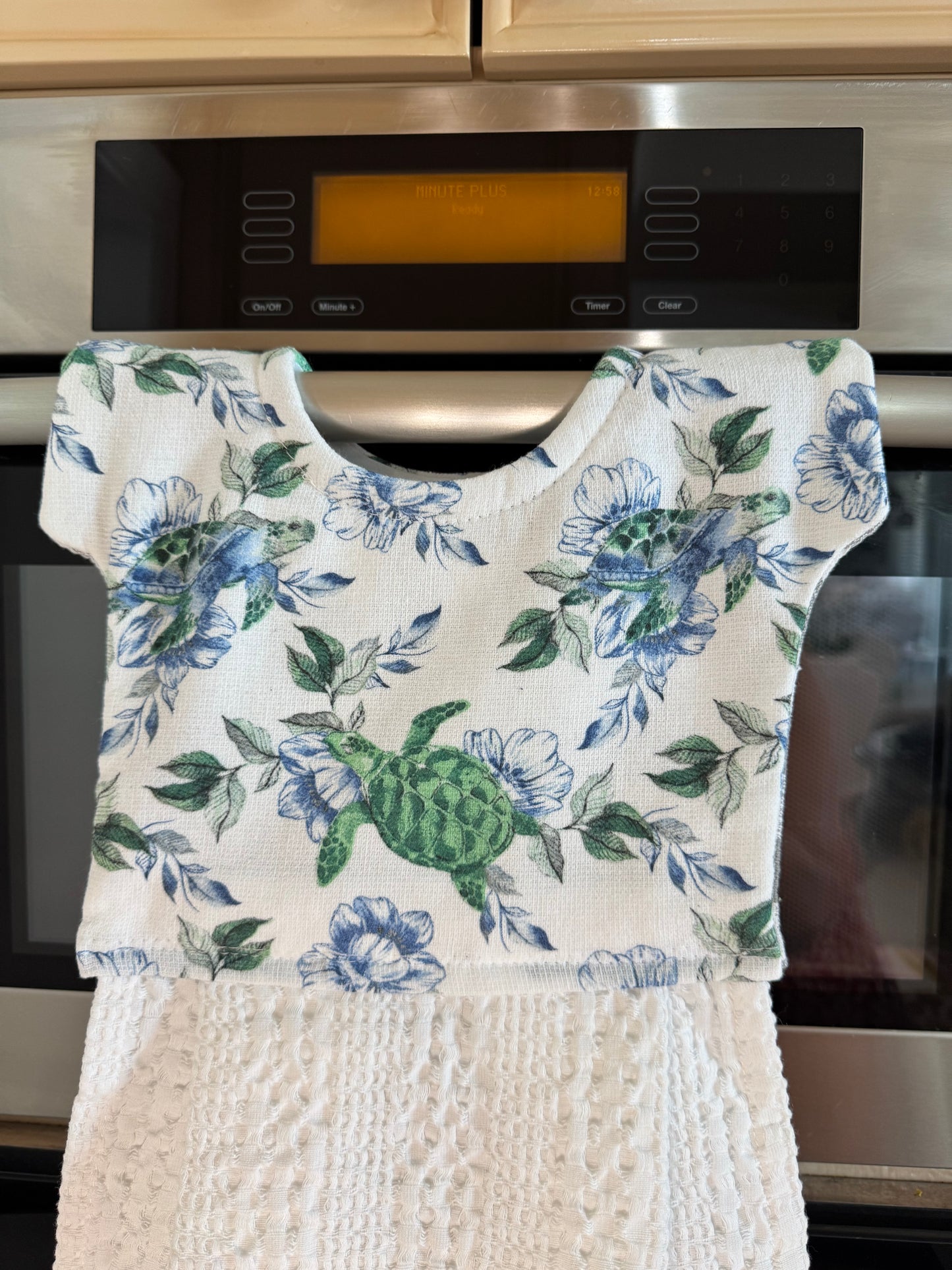 Green Turtle Oven Door Towels