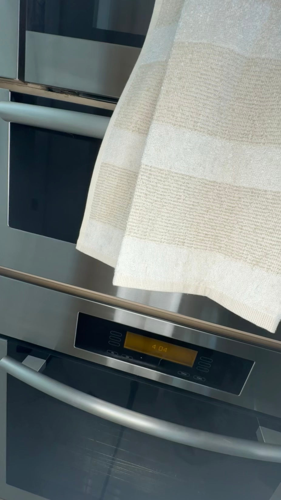 Bunny Bunny Oven Door Towels